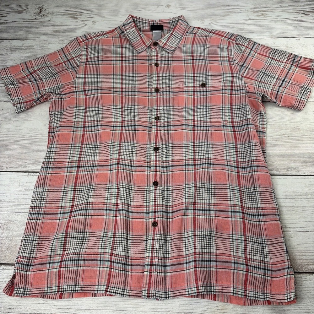 Patagonia Organic Cotton Button Shirt Men's L Coral Peach Plaid Short Sleeve